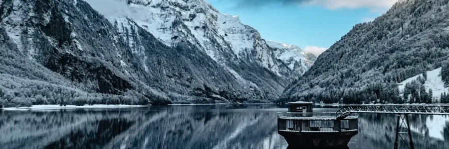 Professionelle Winterfestmachung und GFK Reparatur für Boote und Wohnmobile: Sicher durch die kalte Jahreszeit mit GFK Service Nord in Rostock